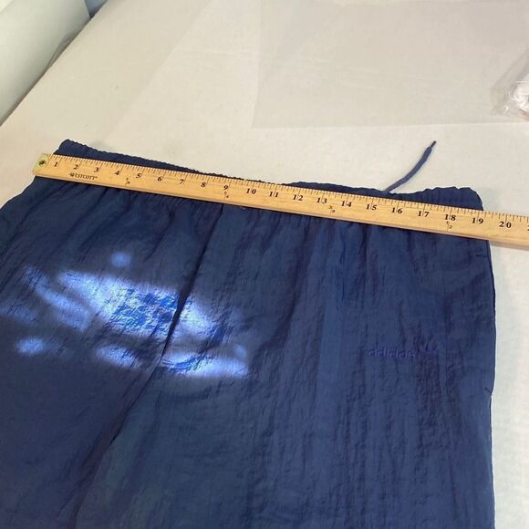 Vintage Adidas Men's Large Nylon Track Pants 4 Pockets and Drawstring Waist - Picture 8 of 13